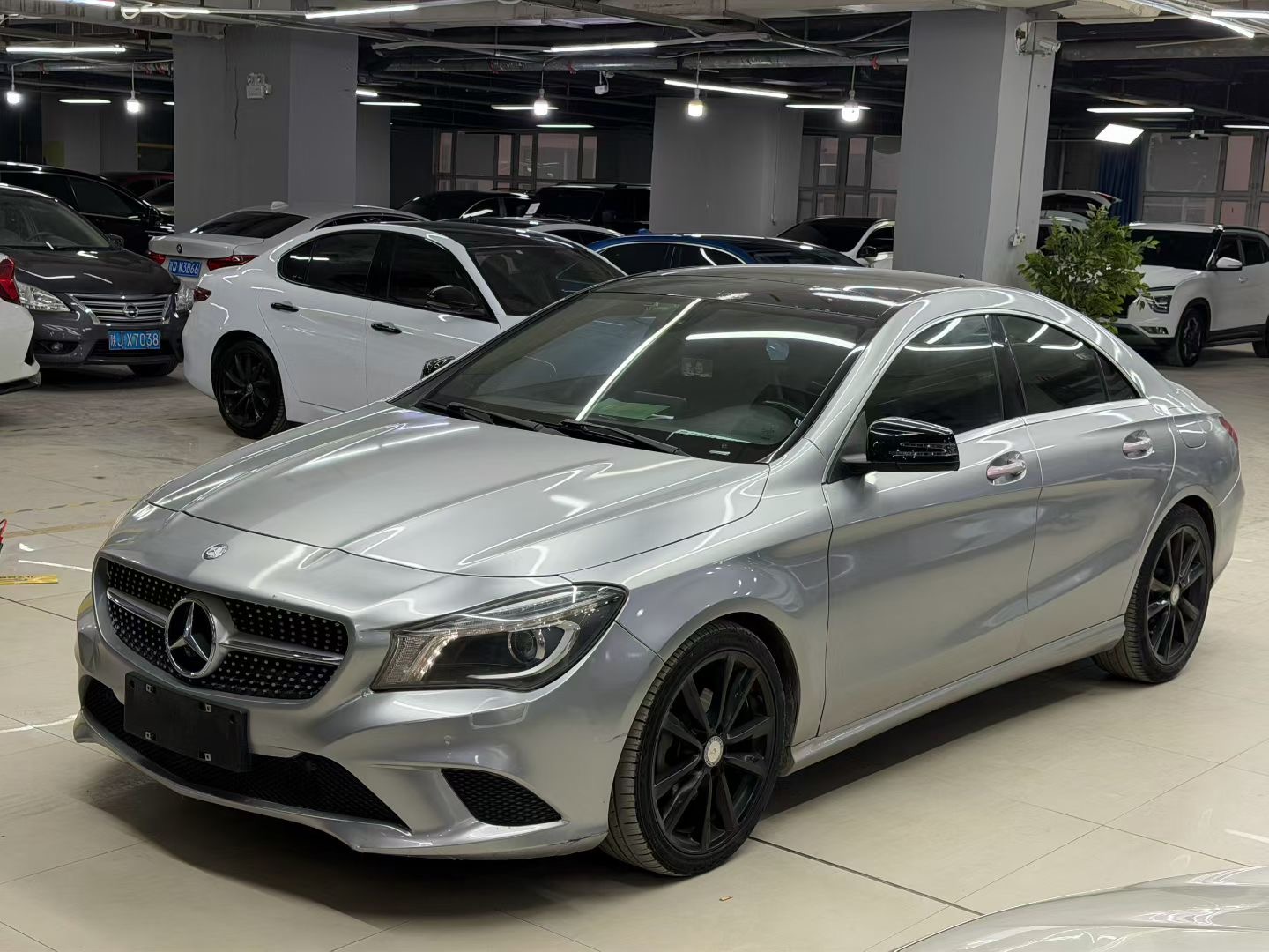 2015يىلنىڭ بىنىز CLA200بەك مۇۋاپىق باھادا سىتىلدۇ