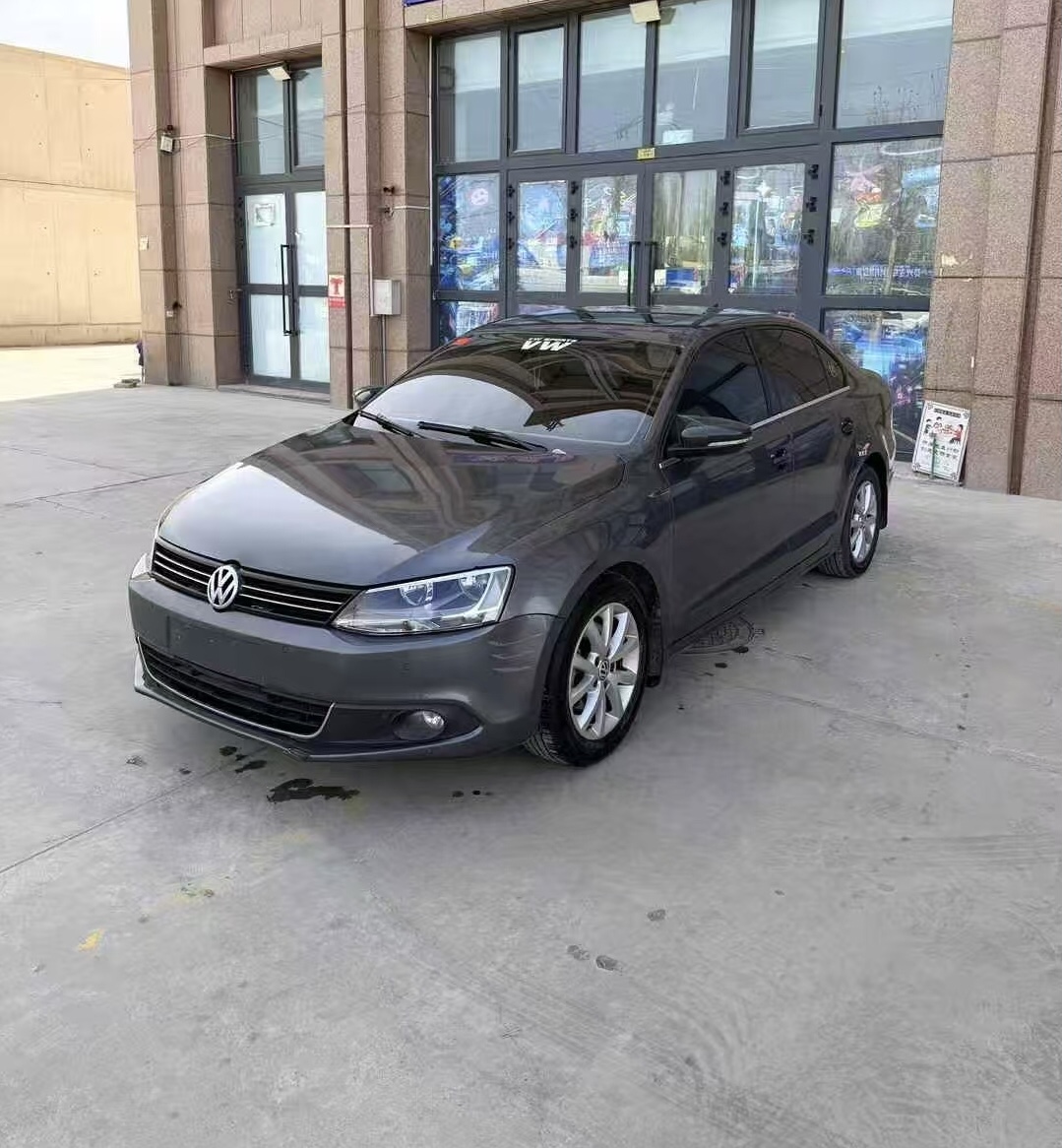 ئاي كام 2013 نىڭ داجوڭ سۇتىڭ، 1.4t، ئاپۇماتىك خوت، پۇلىسى بەك ئەرزان